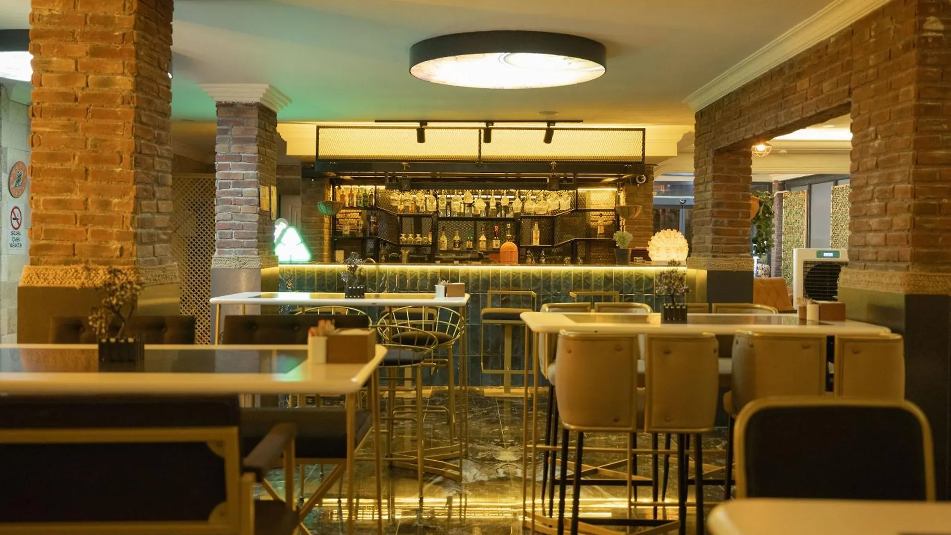 קוסדסי Bianco Beach Hotel