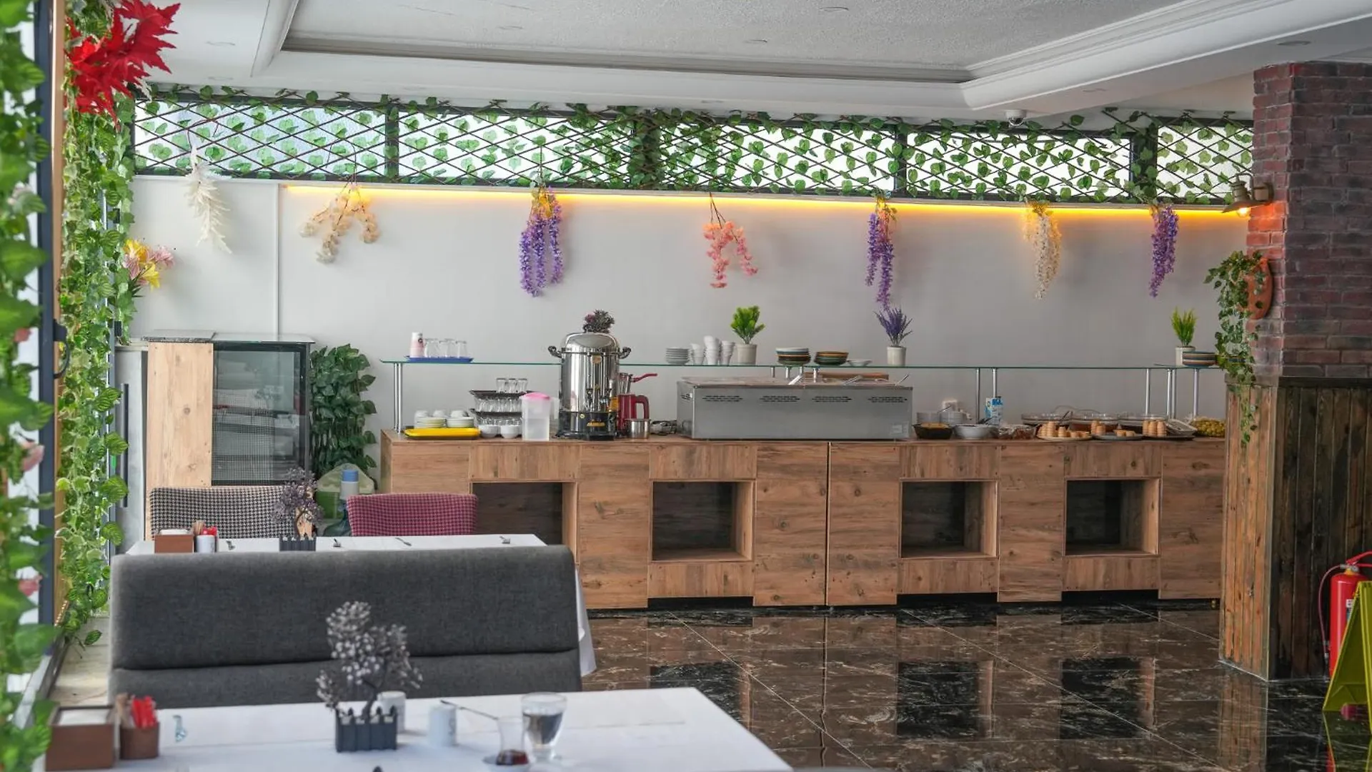 קוסדסי Bianco Beach Hotel