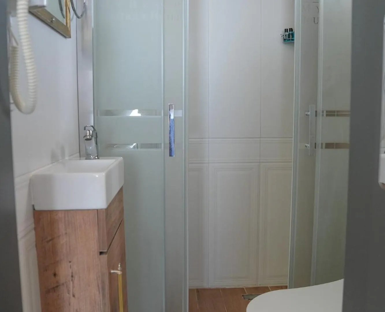קוסדסי Bianco Beach Hotel