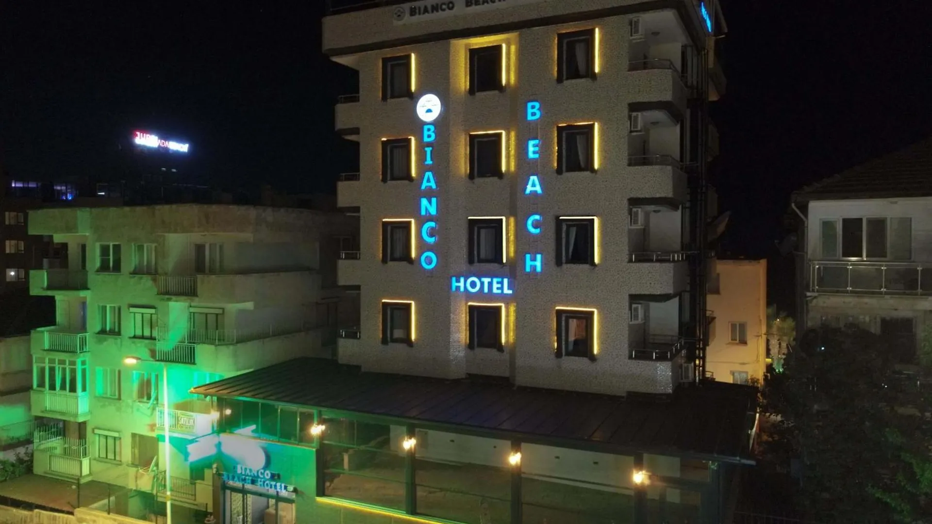 קוסדסי Bianco Beach Hotel